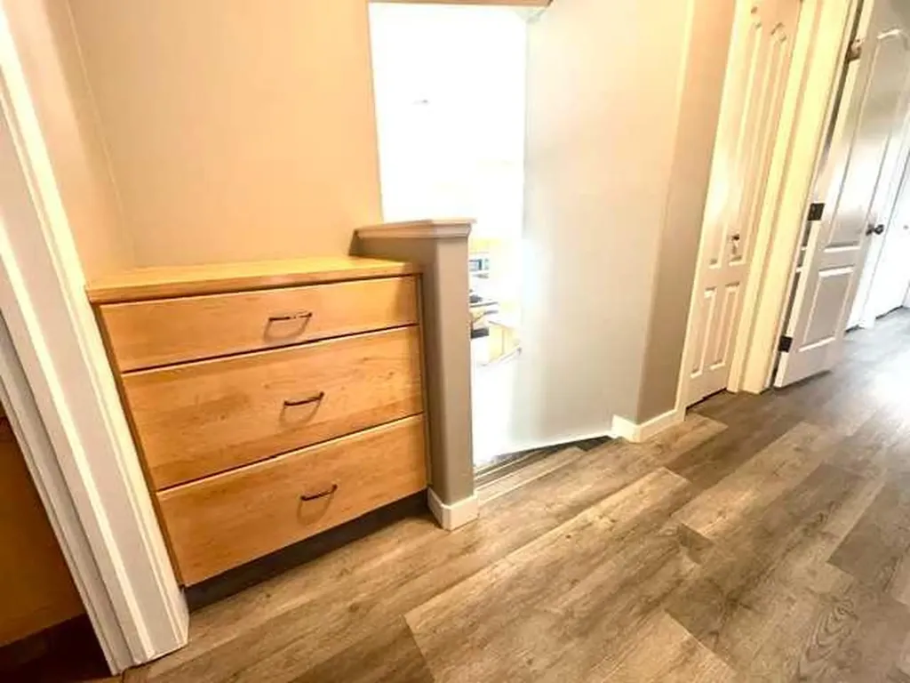 140 Pinnacle Boulevard Grande Prairie AB T8W 2V7