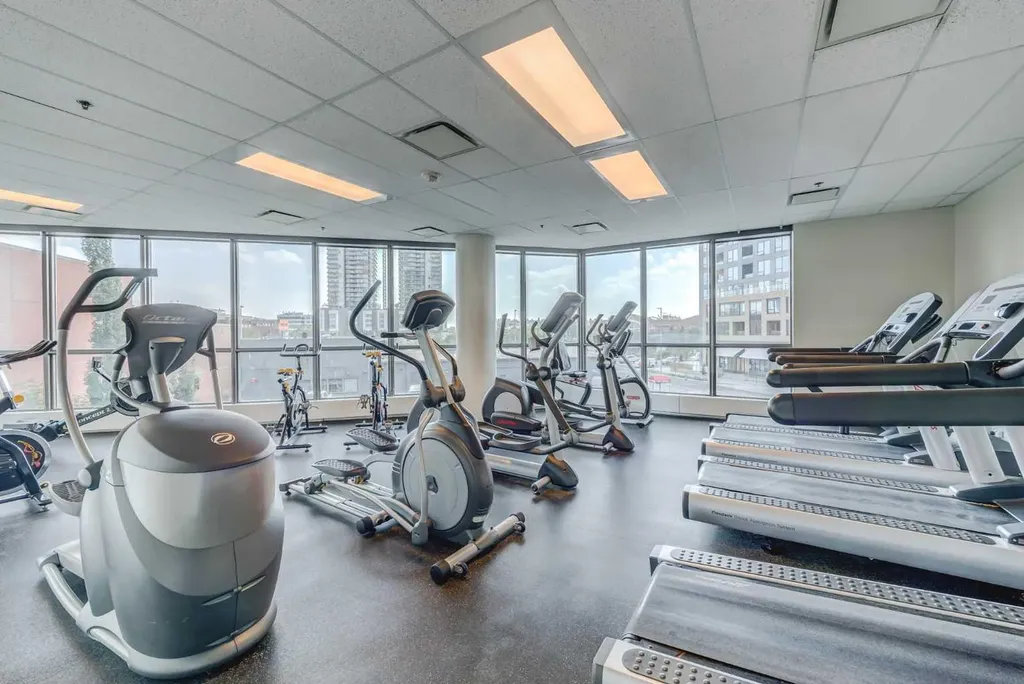 225 11 Avenue SE Calgary AB T2G 0G3