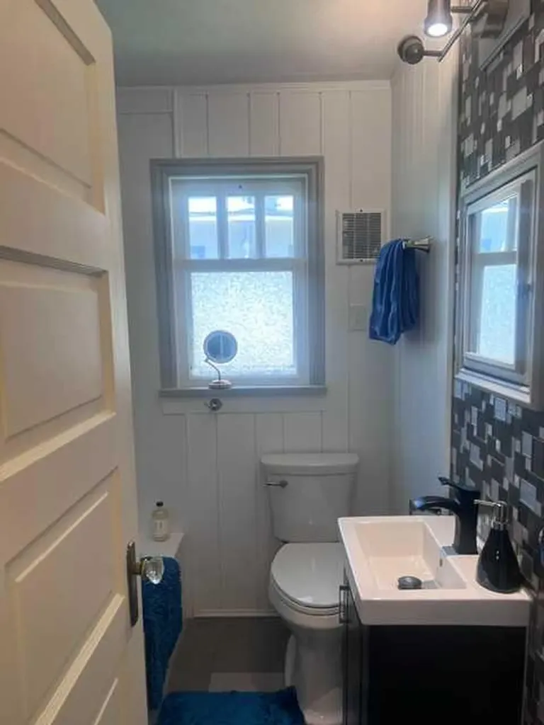 4605 46 Street Red Deer AB T4N 1M7