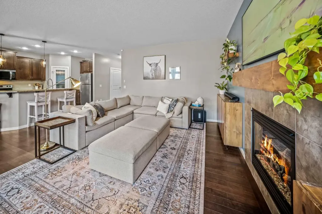53 Heritage Drive Cochrane AB T4C 0E2