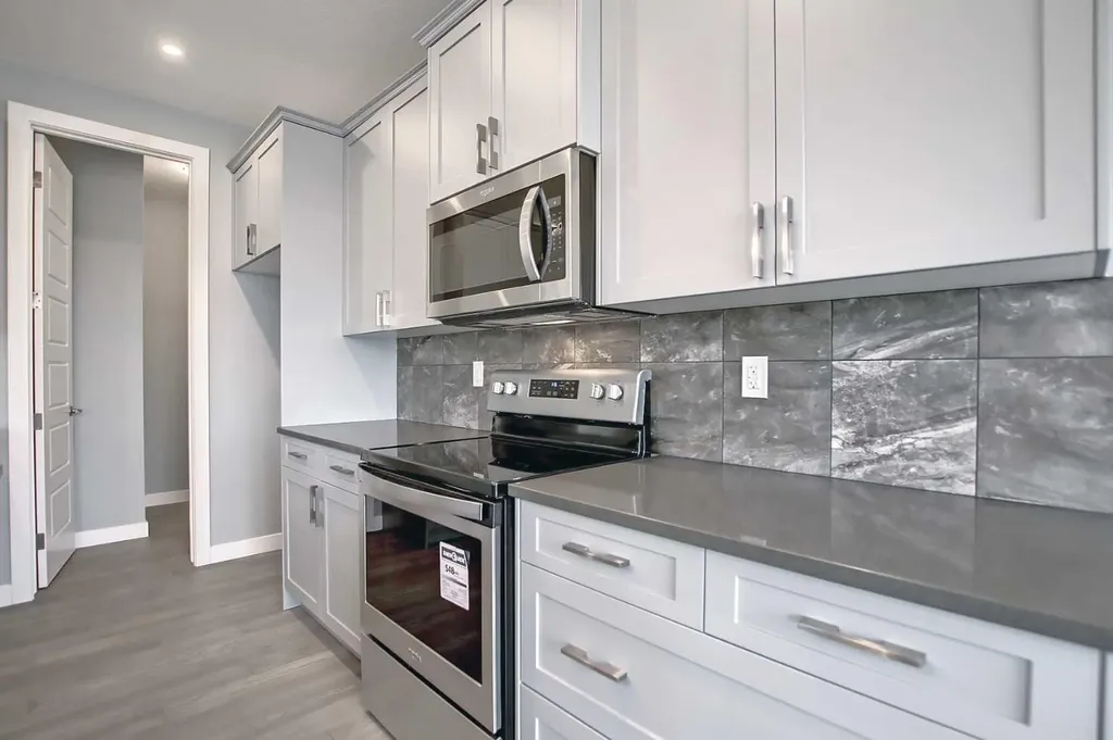 51 Agate Road Cochrane AB T4C 3B9