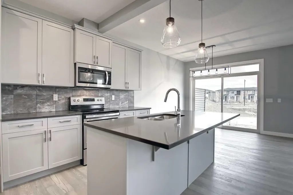 51 Agate Road Cochrane AB T4C 3B9