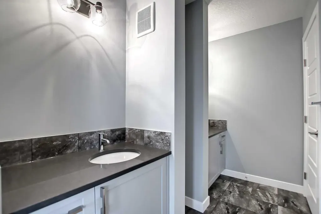 51 Agate Road Cochrane AB T4C 3B9