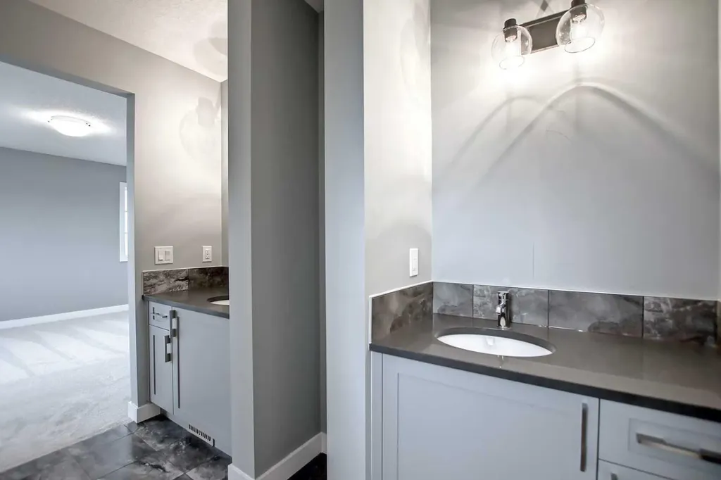 51 Agate Road Cochrane AB T4C 3B9