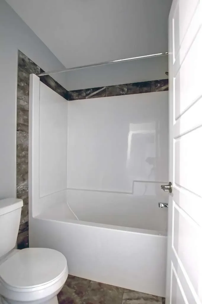 51 Agate Road Cochrane AB T4C 3B9