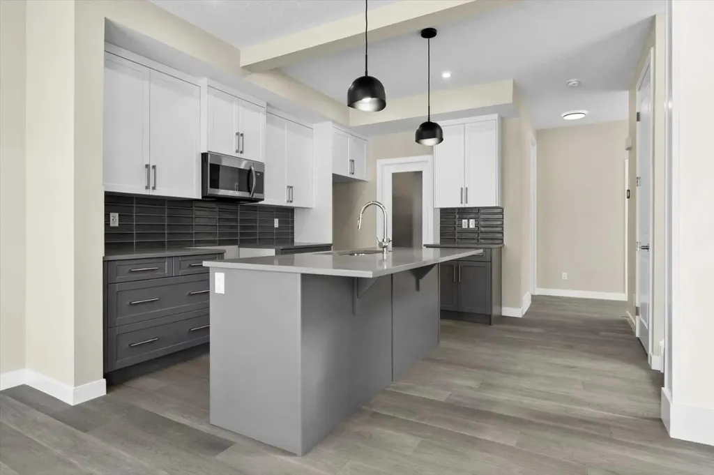 51 Agate Road Cochrane AB T4C 3B9