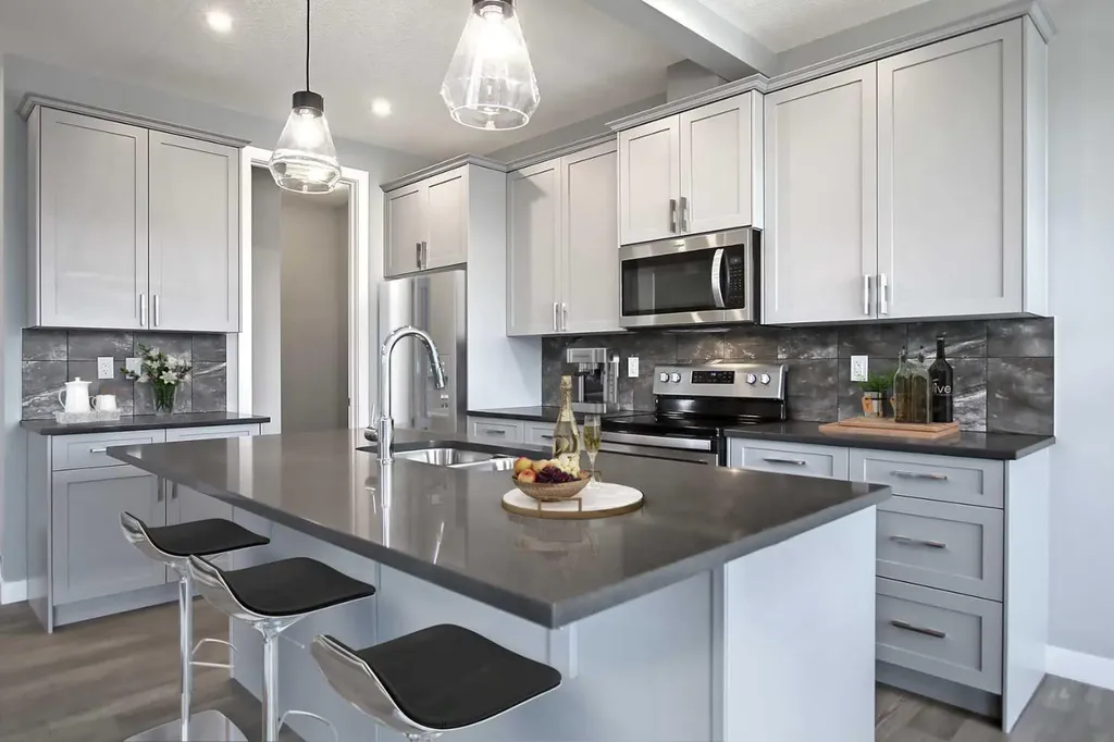51 Agate Road Cochrane AB T4C 3B9
