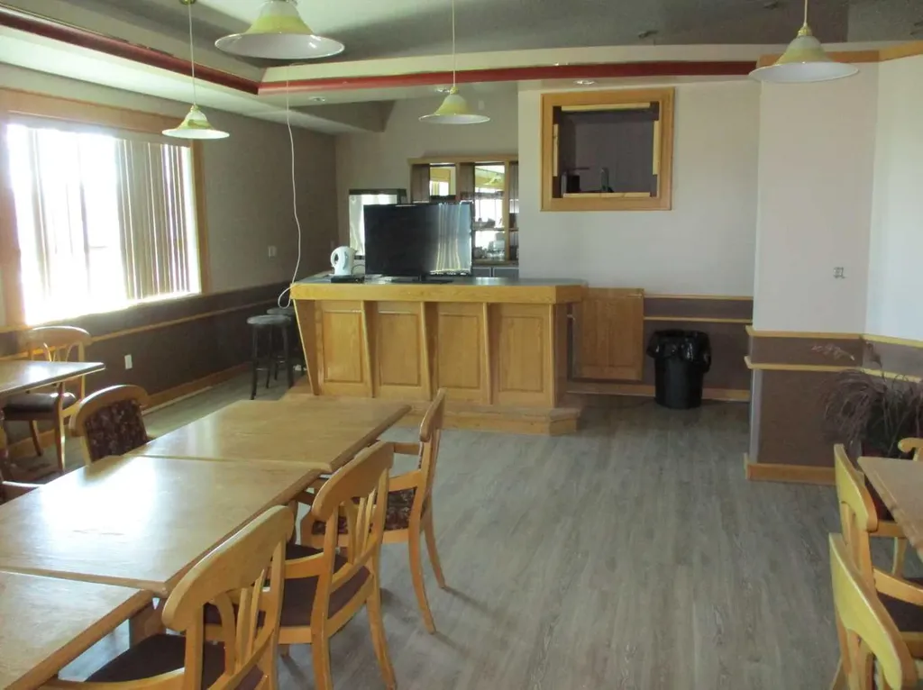 440 Main Street NE Manning AB T0H 2M0