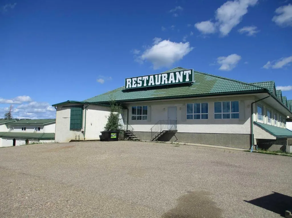 440 Main Street NE Manning AB T0H 2M0