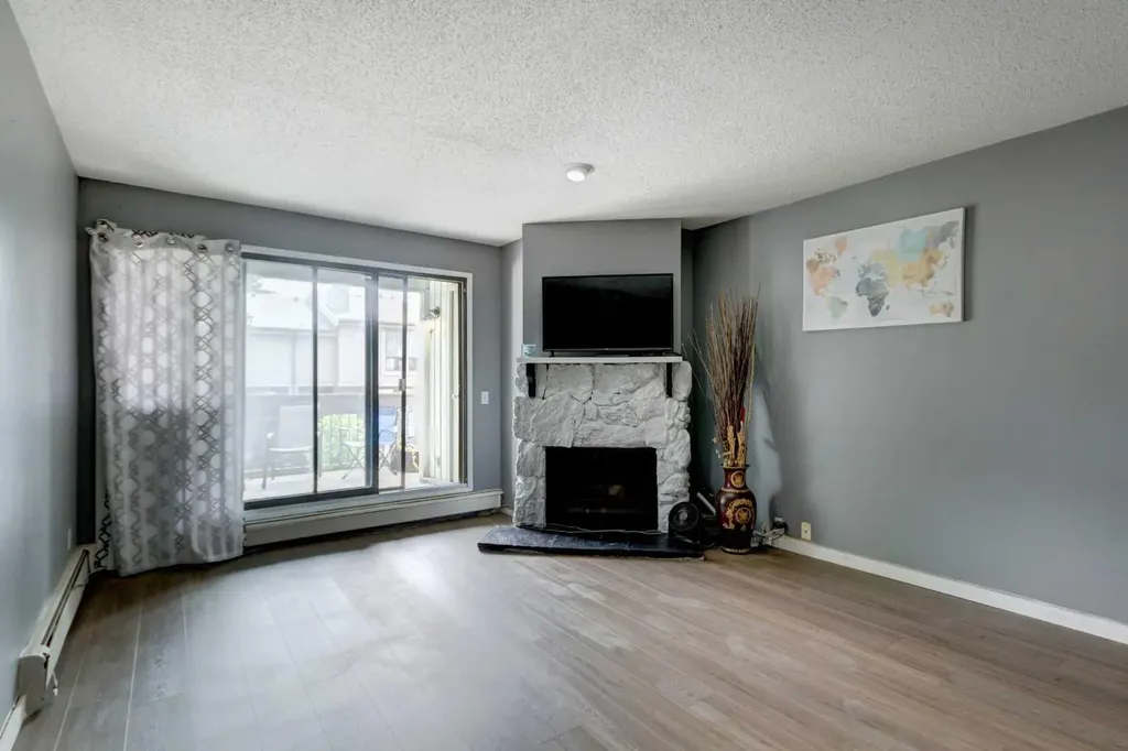 10120 Brookpark Boulevard SW Calgary AB T2W 3G3