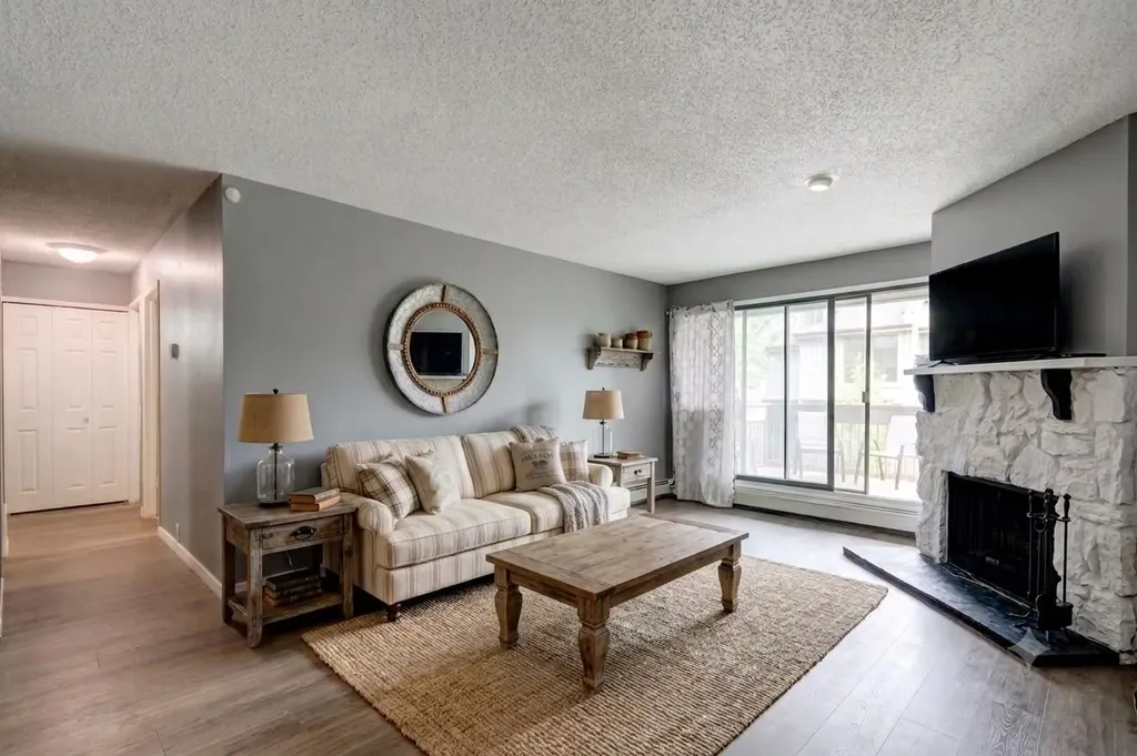 10120 Brookpark Boulevard SW Calgary AB T2W 3G3