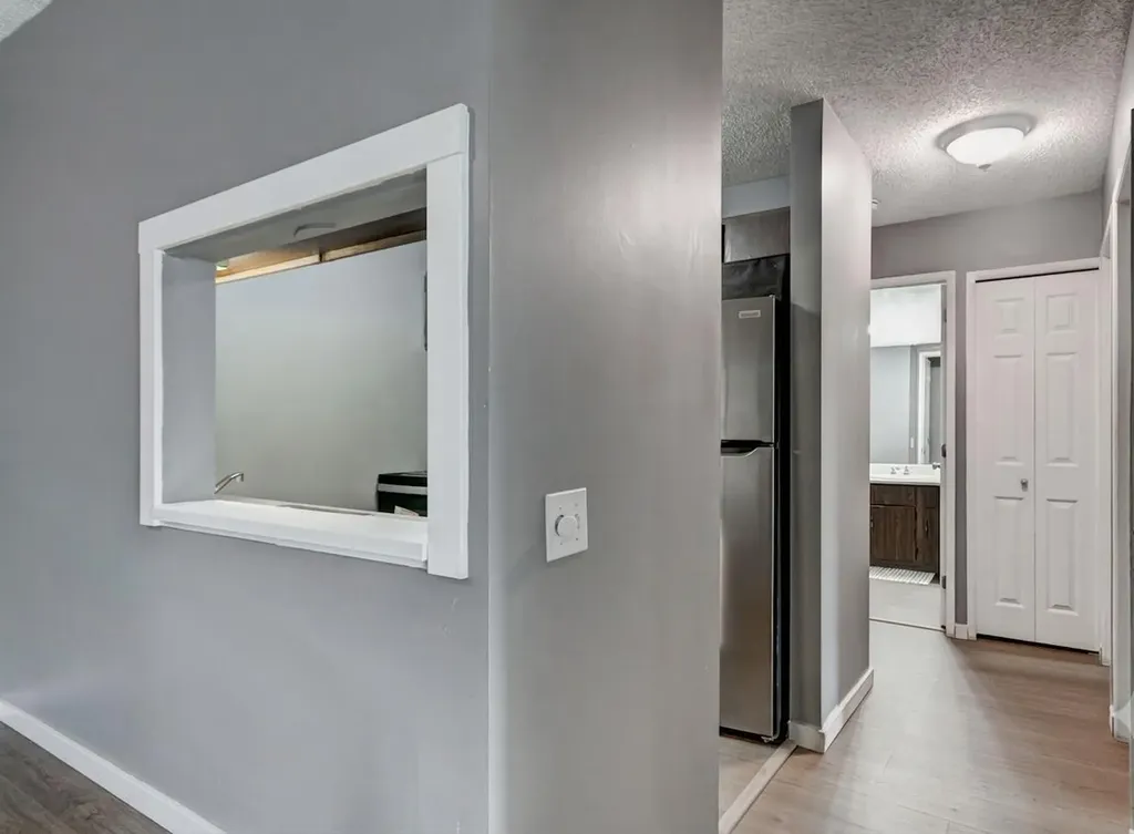 10120 Brookpark Boulevard SW Calgary AB T2W 3G3