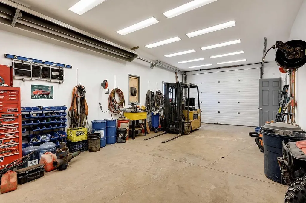 10426 95 Avenue Sexsmith AB T0H3C0