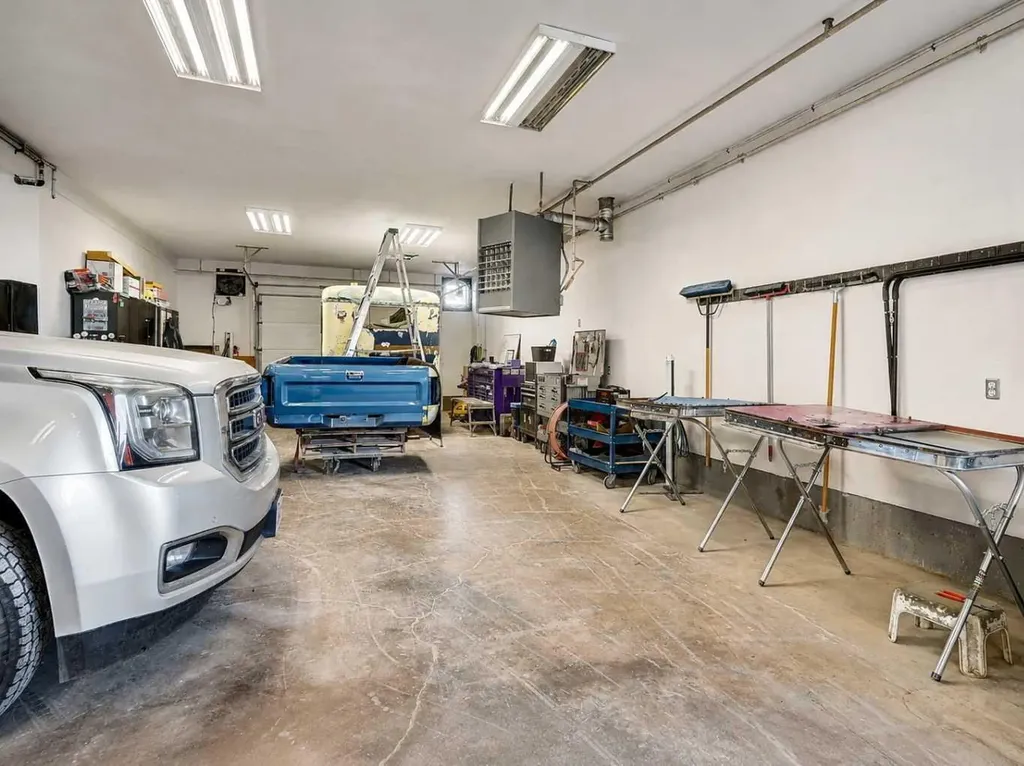 10426 95 Avenue Sexsmith AB T0H3C0