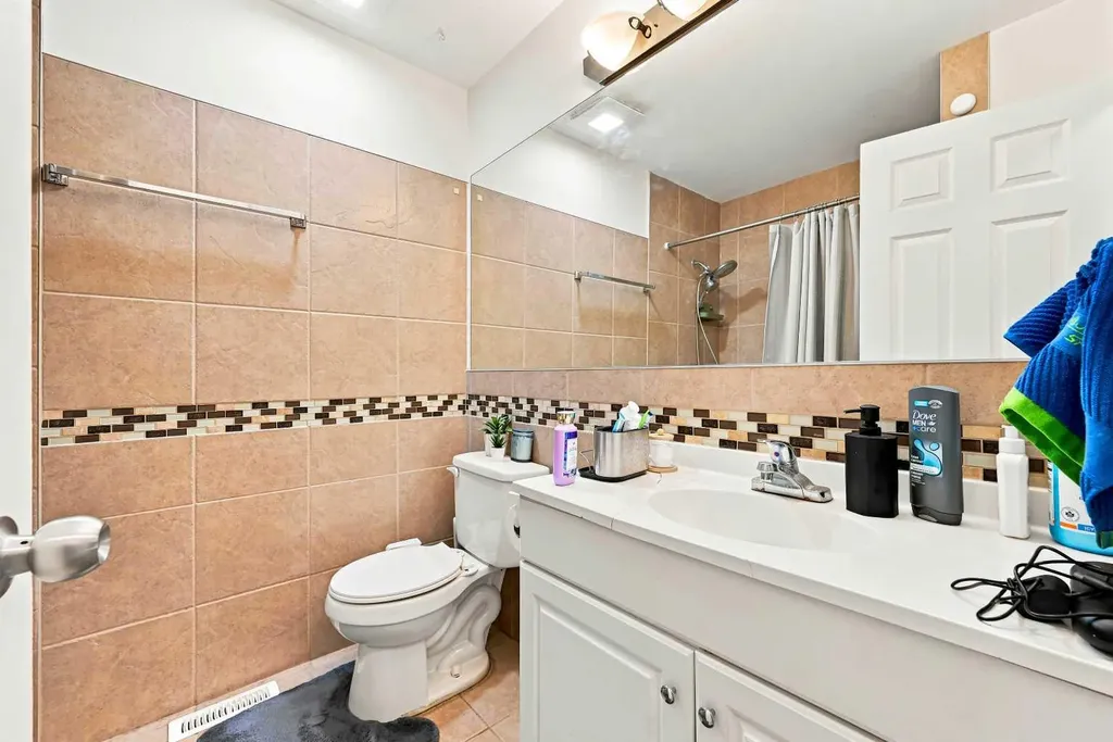 619 Whiteridge Road NE Calgary AB T1Y 2Y7