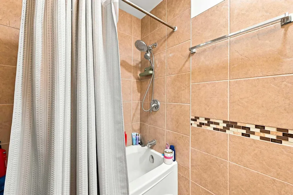 619 Whiteridge Road NE Calgary AB T1Y 2Y7