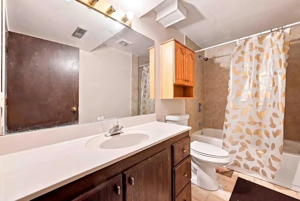 619 Whiteridge Road NE Calgary AB T1Y 2Y7