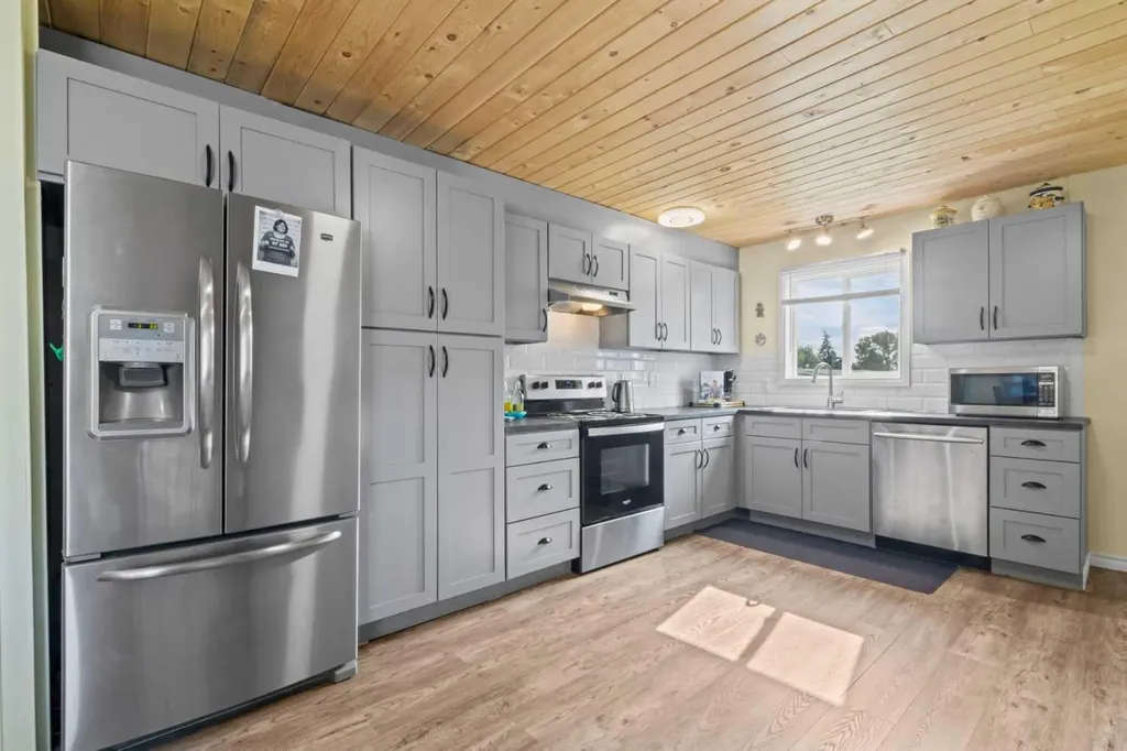 113 Spring Haven Court SE Airdrie AB T4A 1J9