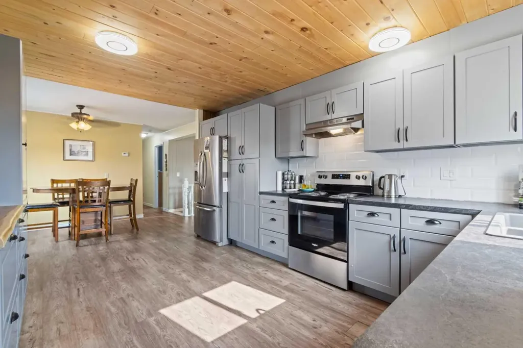 113 Spring Haven Court SE Airdrie AB T4A 1J9