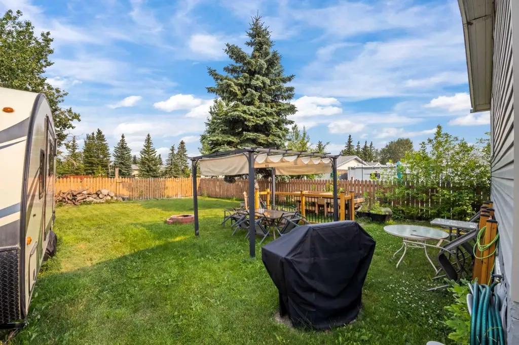 113 Spring Haven Court SE Airdrie AB T4A 1J9