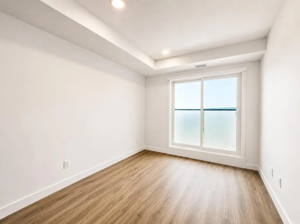 3107 Warren Street NW Calgary AB T3B 0M2