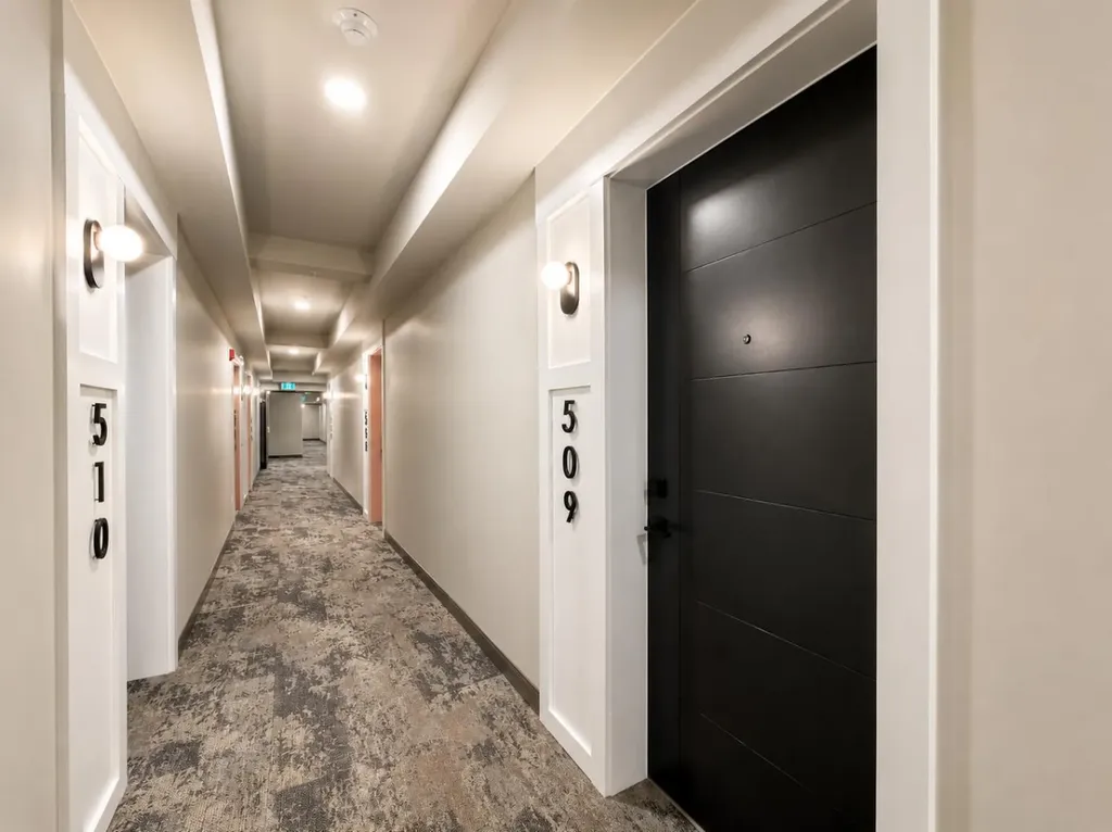 3107 Warren Street NW Calgary AB T3B 0M2