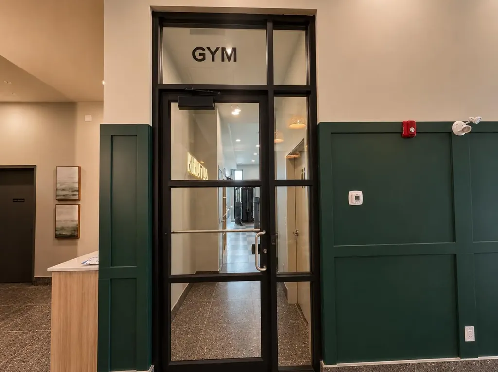 3107 Warren Street NW Calgary AB T3B 0M2