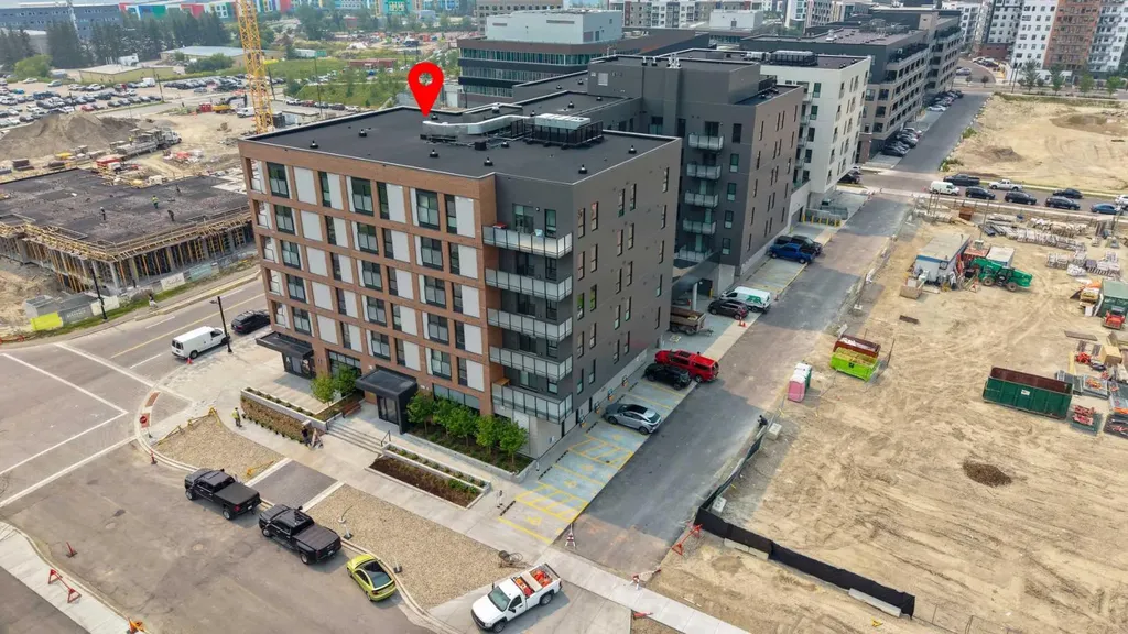 3107 Warren Street NW Calgary AB T3B 0M2