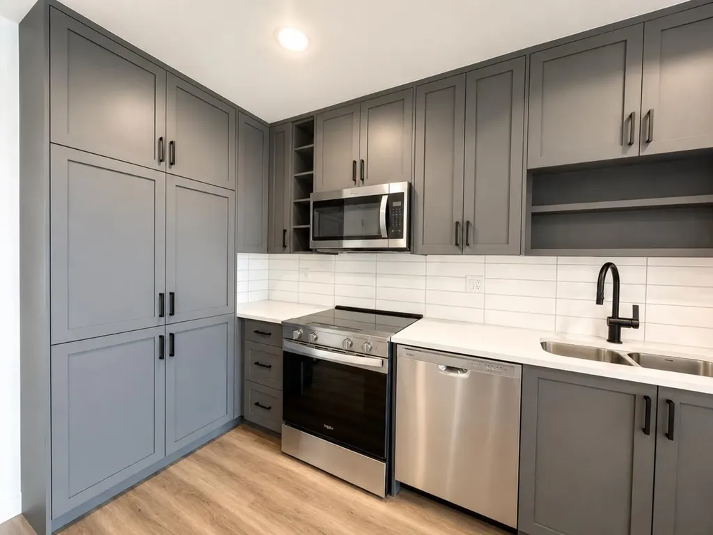 3107 Warren Street NW Calgary AB T3B 0M2