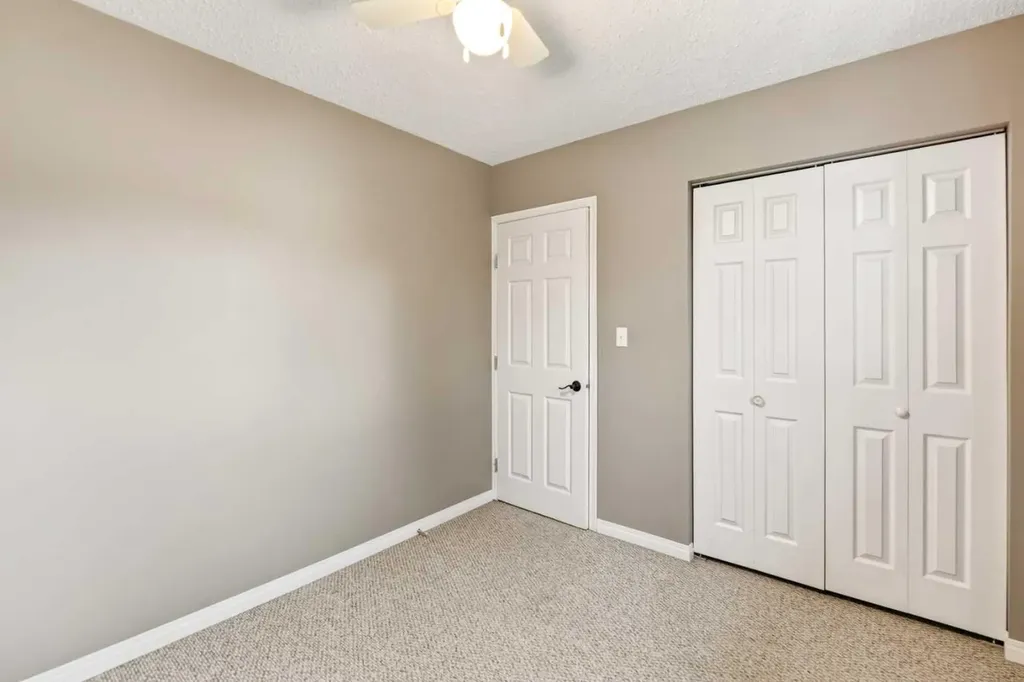 12 Opal Close Lacombe AB T4L1P9