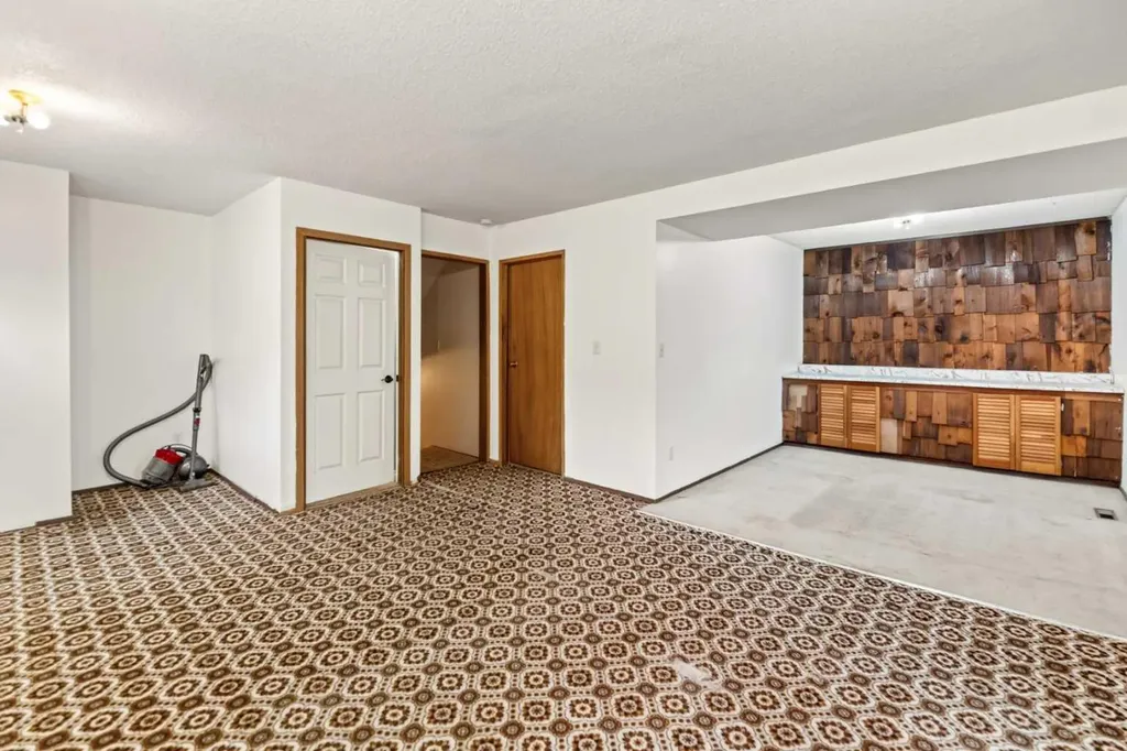 12 Opal Close Lacombe AB T4L1P9