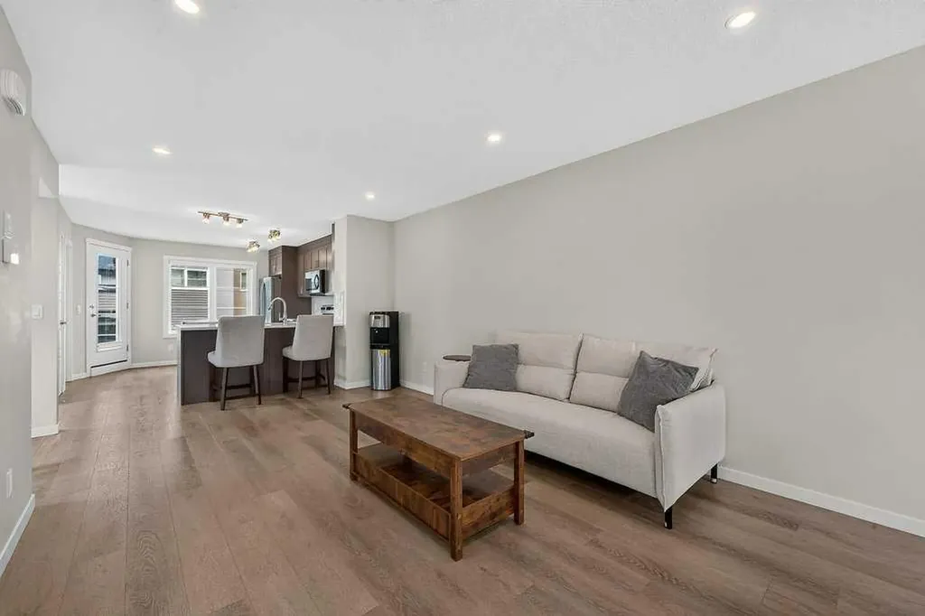 474 Seton Circle SE Calgary AB T3M 3P6