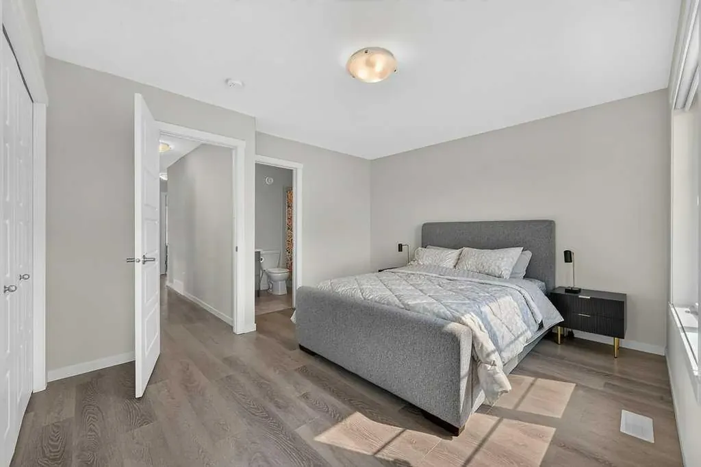 474 Seton Circle SE Calgary AB T3M 3P6