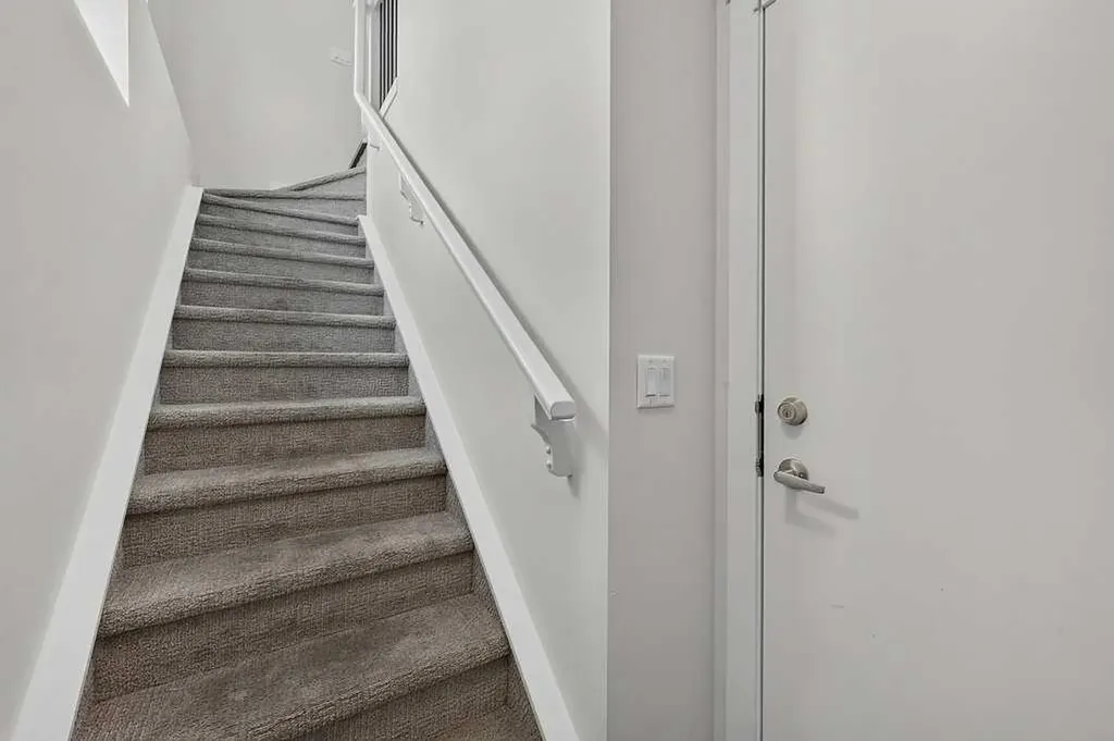 474 Seton Circle SE Calgary AB T3M 3P6