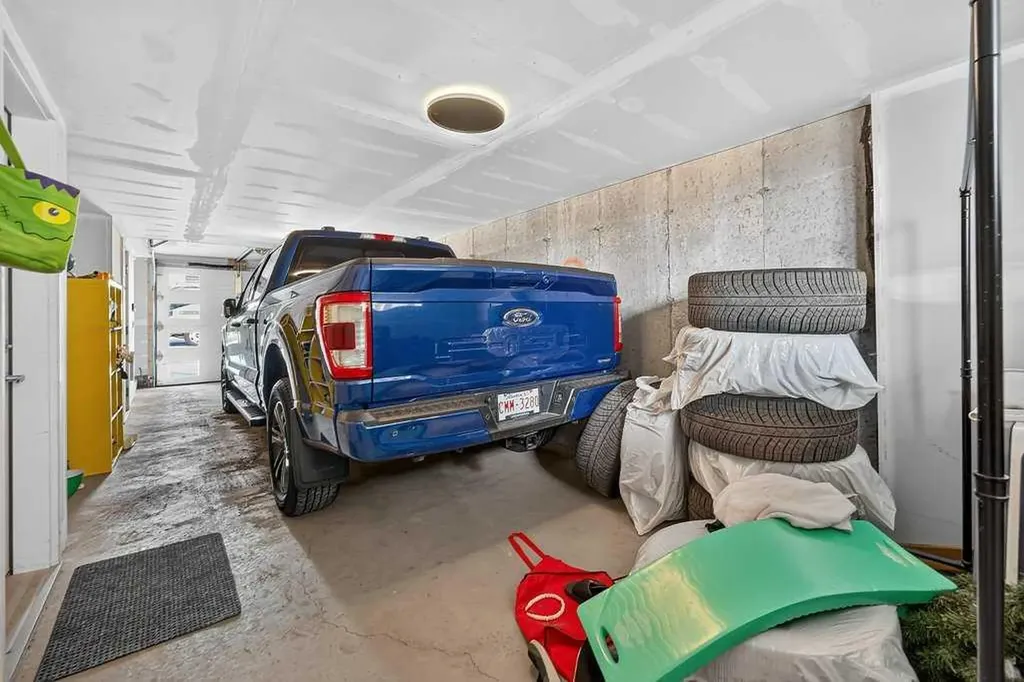 474 Seton Circle SE Calgary AB T3M 3P6