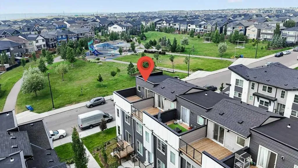 474 Seton Circle SE Calgary AB T3M 3P6