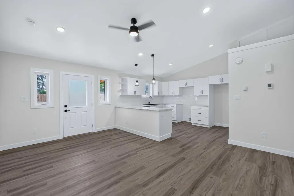 21318 Twp 464 Rural Camrose County AB T0C 0L0