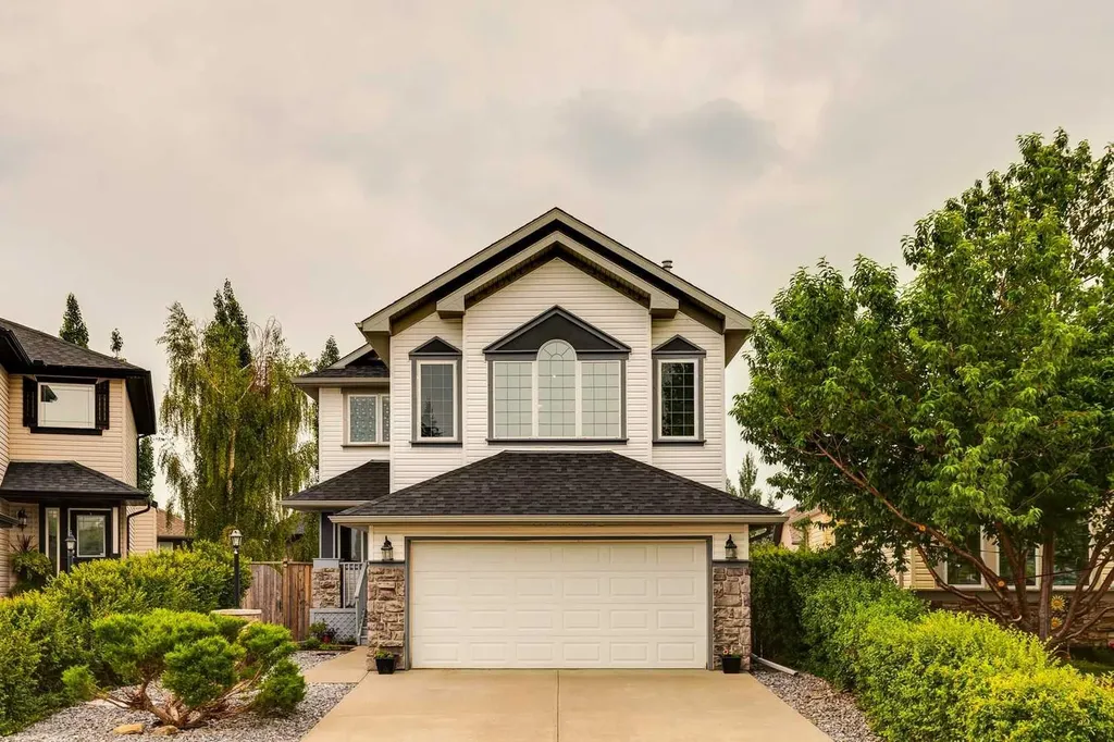 763 Cimarron Close Okotoks AB T1S 1X3