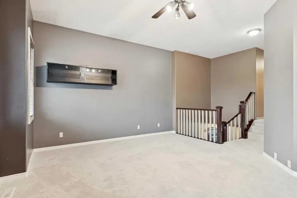 763 Cimarron Close Okotoks AB T1S 1X3