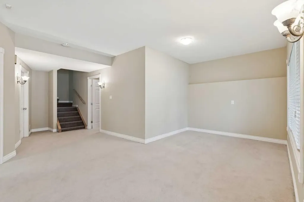 763 Cimarron Close Okotoks AB T1S 1X3