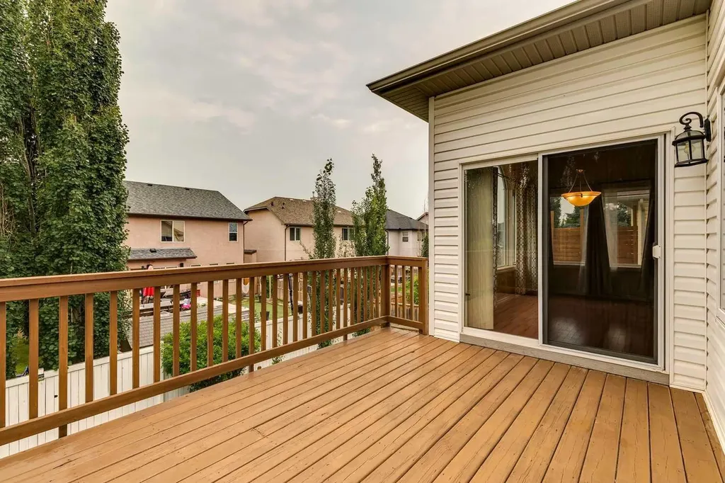 763 Cimarron Close Okotoks AB T1S 1X3