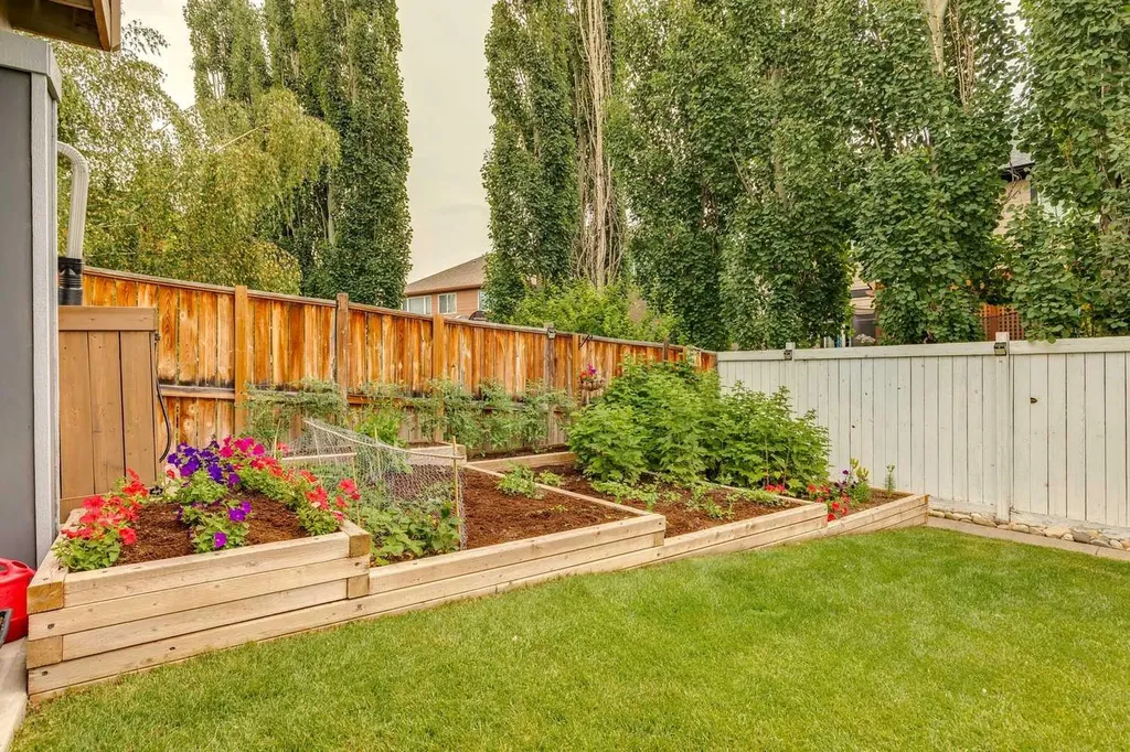 763 Cimarron Close Okotoks AB T1S 1X3