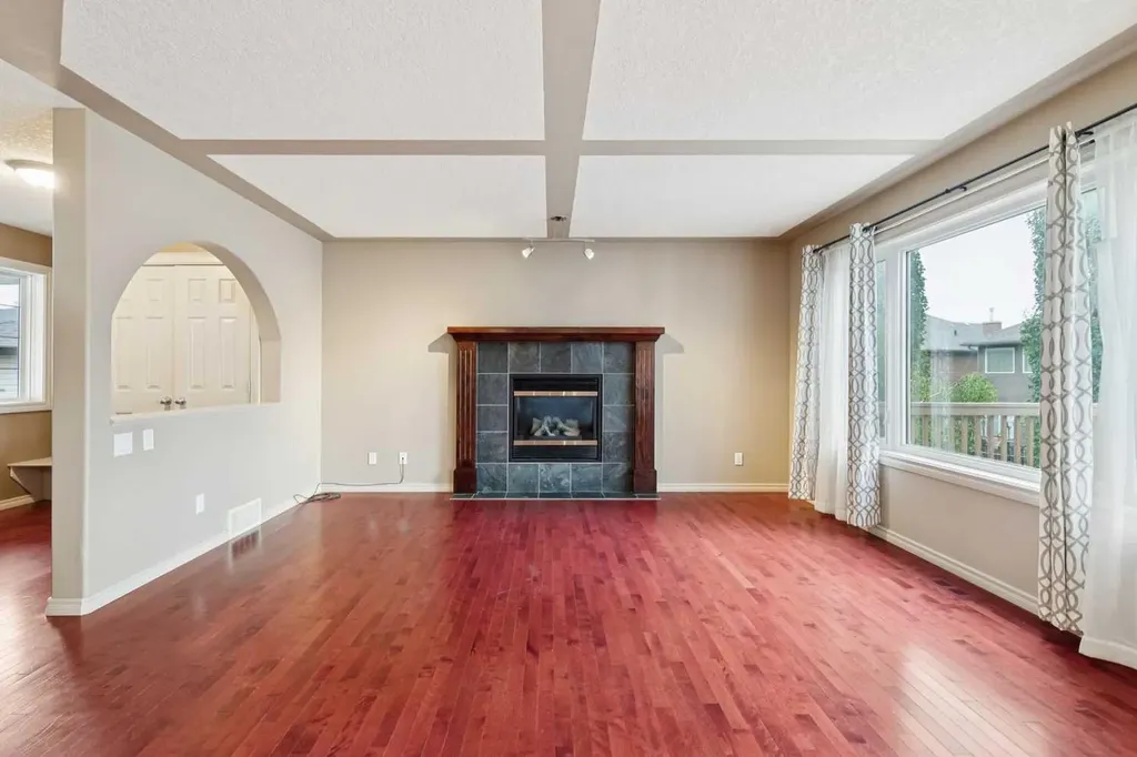 763 Cimarron Close Okotoks AB T1S 1X3