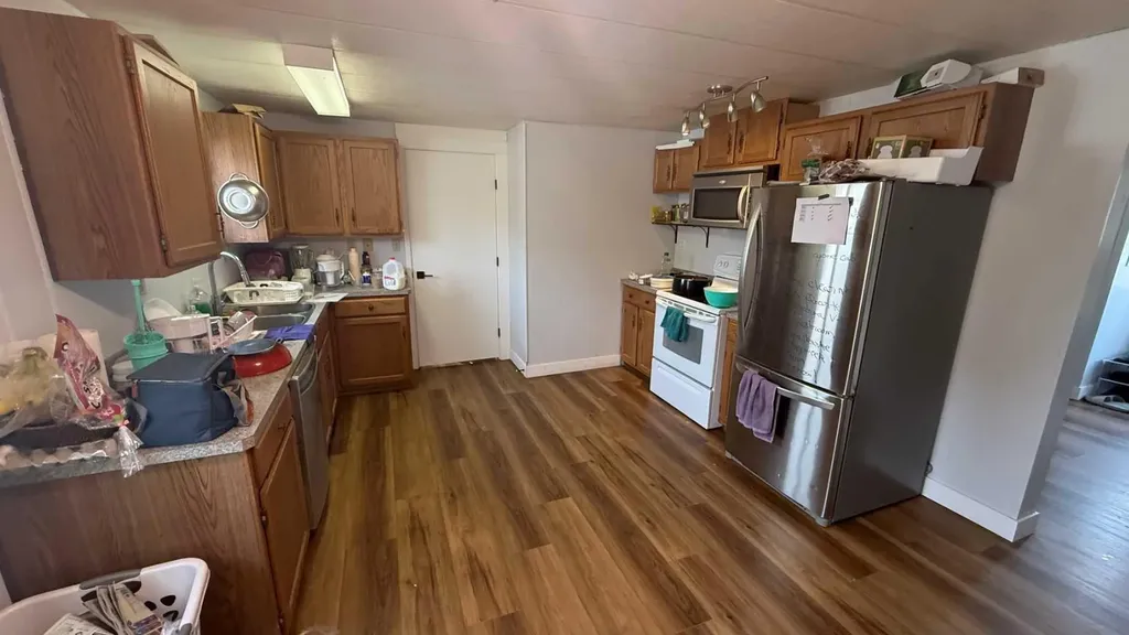 275 7 Street SE Three Hills AB T0M 2A0