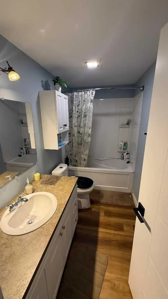 275 7 Street SE Three Hills AB T0M 2A0