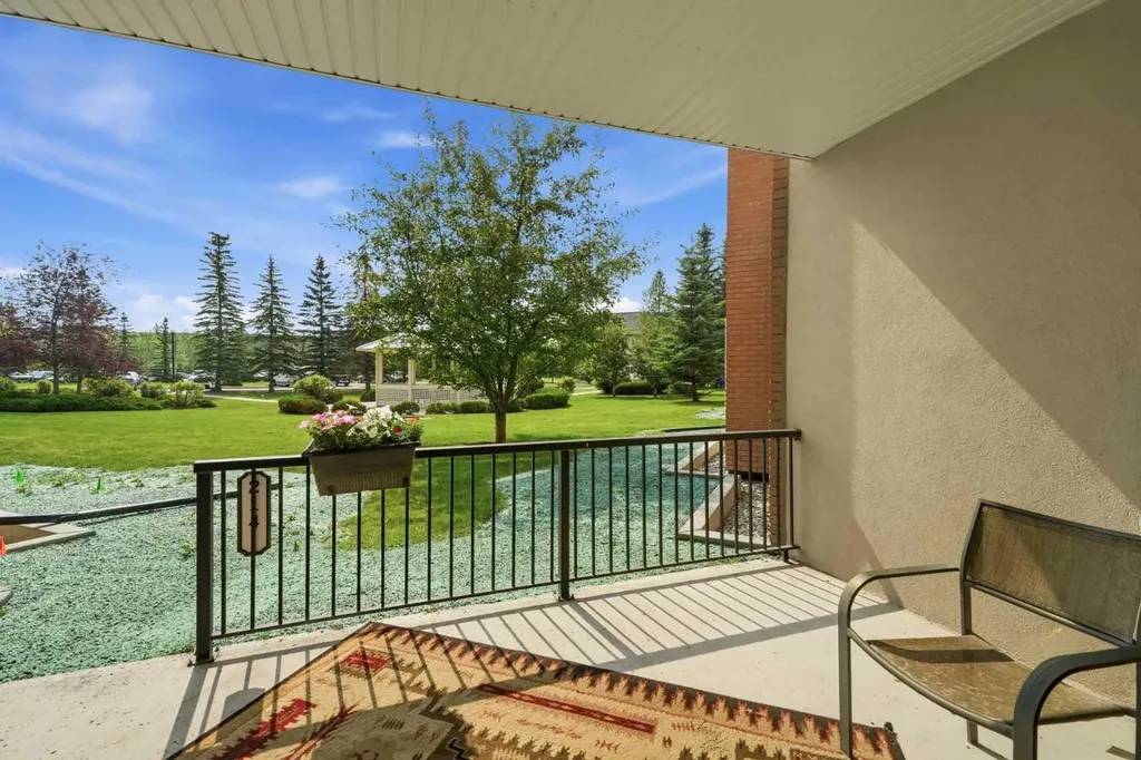 48 Inverness Gate SE Calgary AB T2Z 4N1