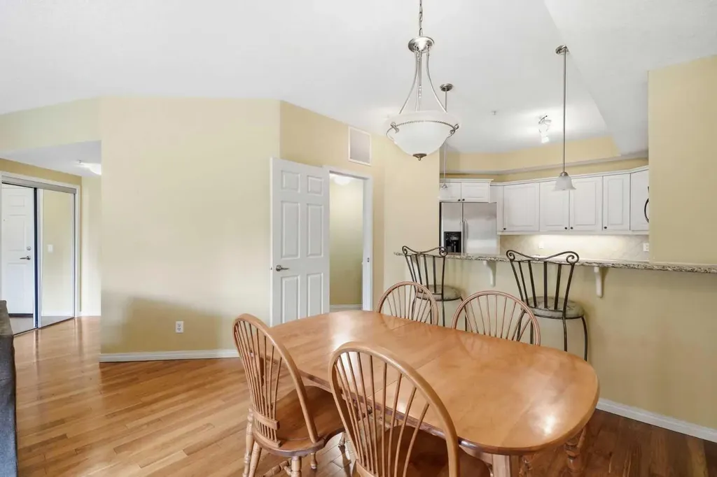 48 Inverness Gate SE Calgary AB T2Z 4N1