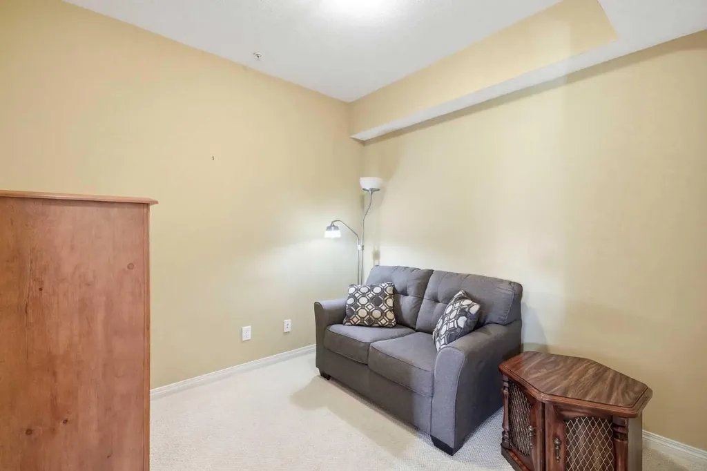 48 Inverness Gate SE Calgary AB T2Z 4N1