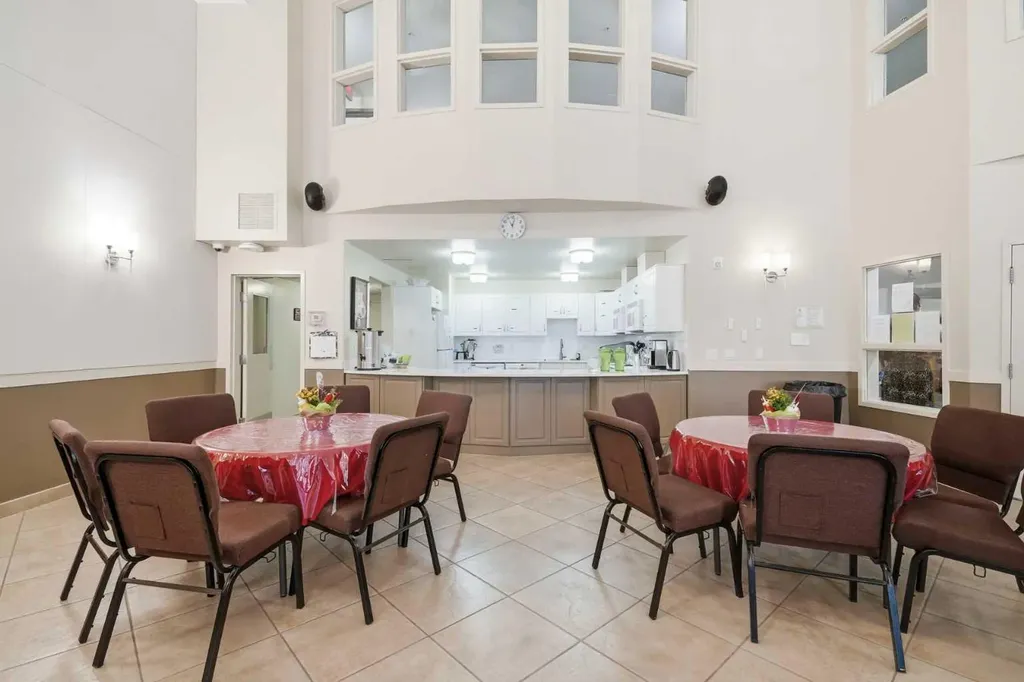 48 Inverness Gate SE Calgary AB T2Z 4N1