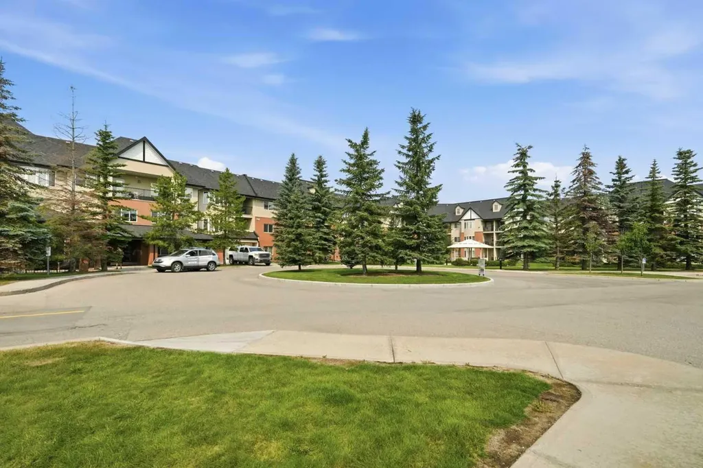 48 Inverness Gate SE Calgary AB T2Z 4N1